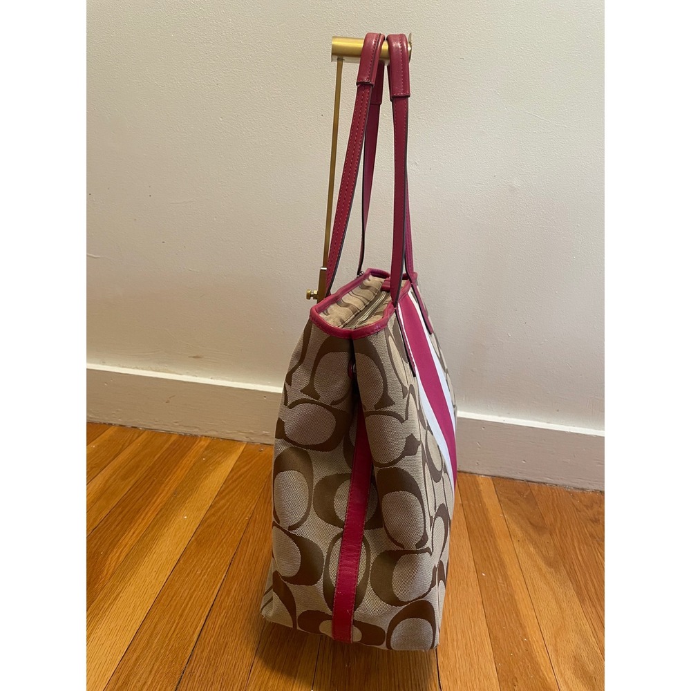 Coach Hamptons Weekend Signature Stripe Tote Purse Berry Style 10054 - Picture 3 of 13